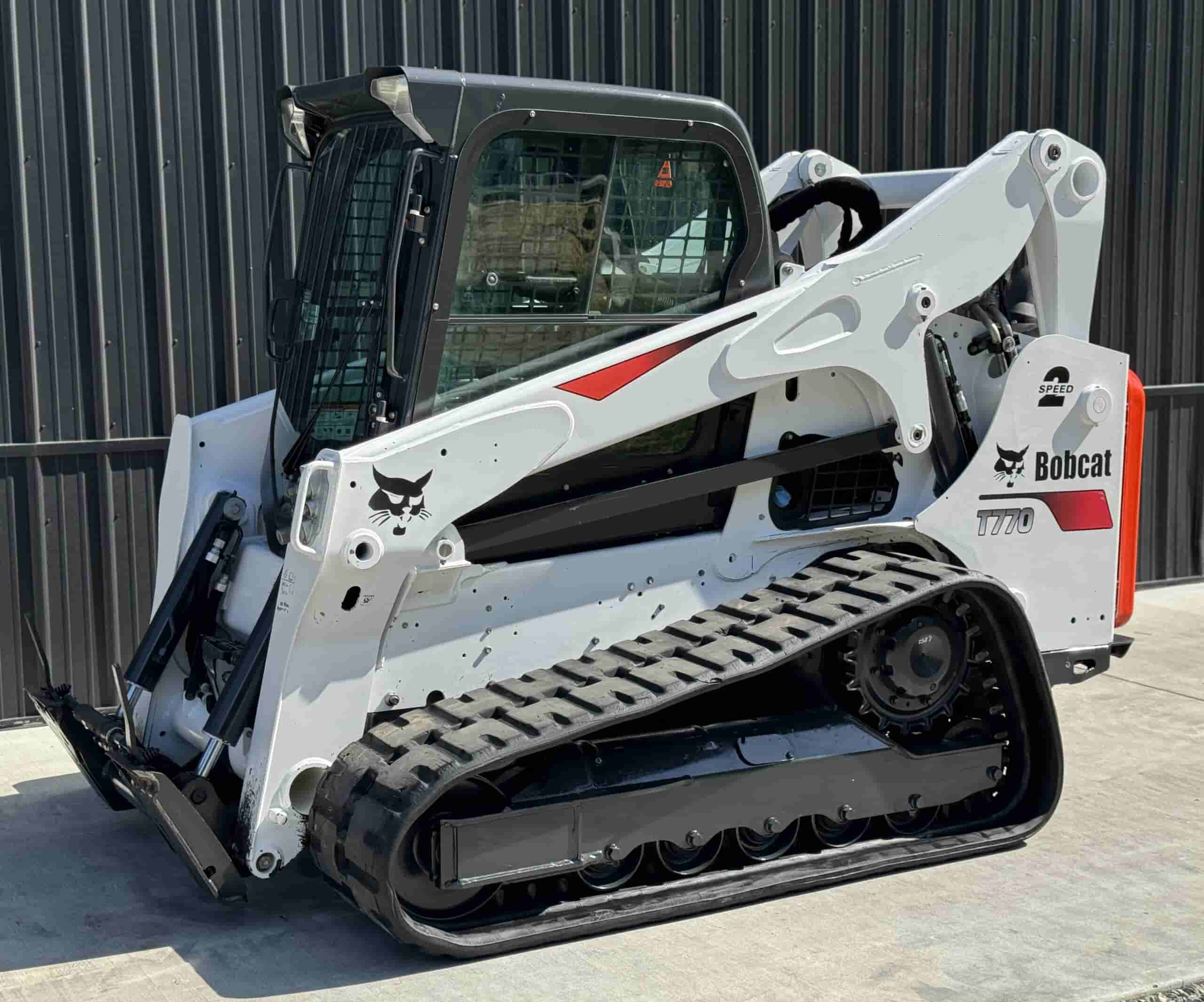 2019 BOBCAT T770 HIGH FLOW
